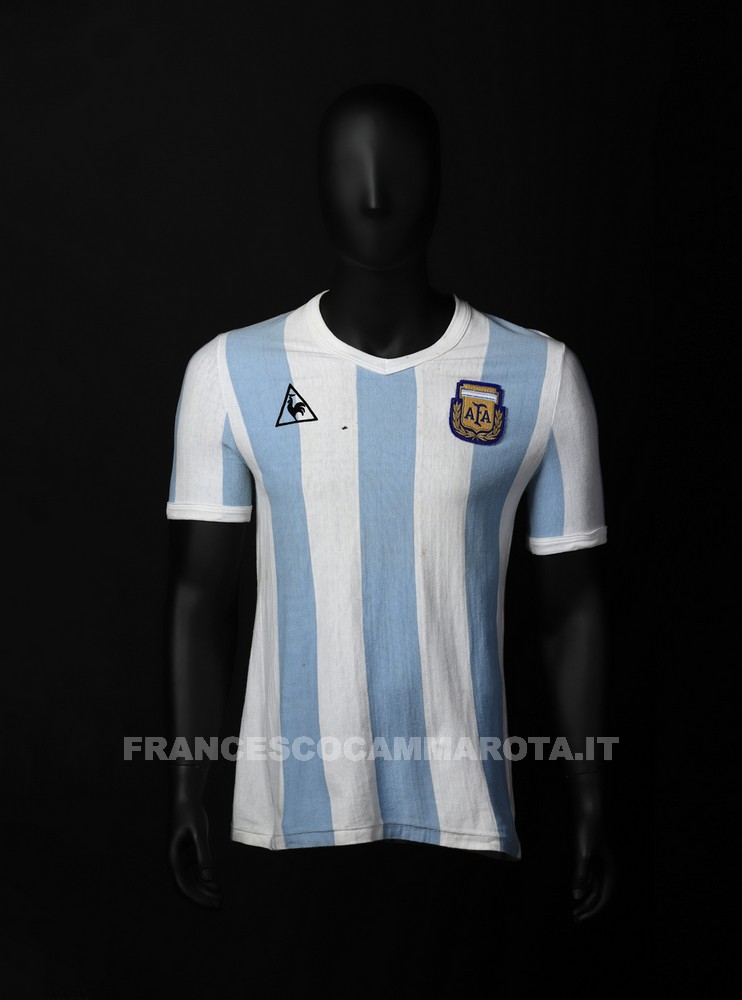 Maglia vintage Argentina Coppa del Mondo 1982 + Numero 10 (Maradona)